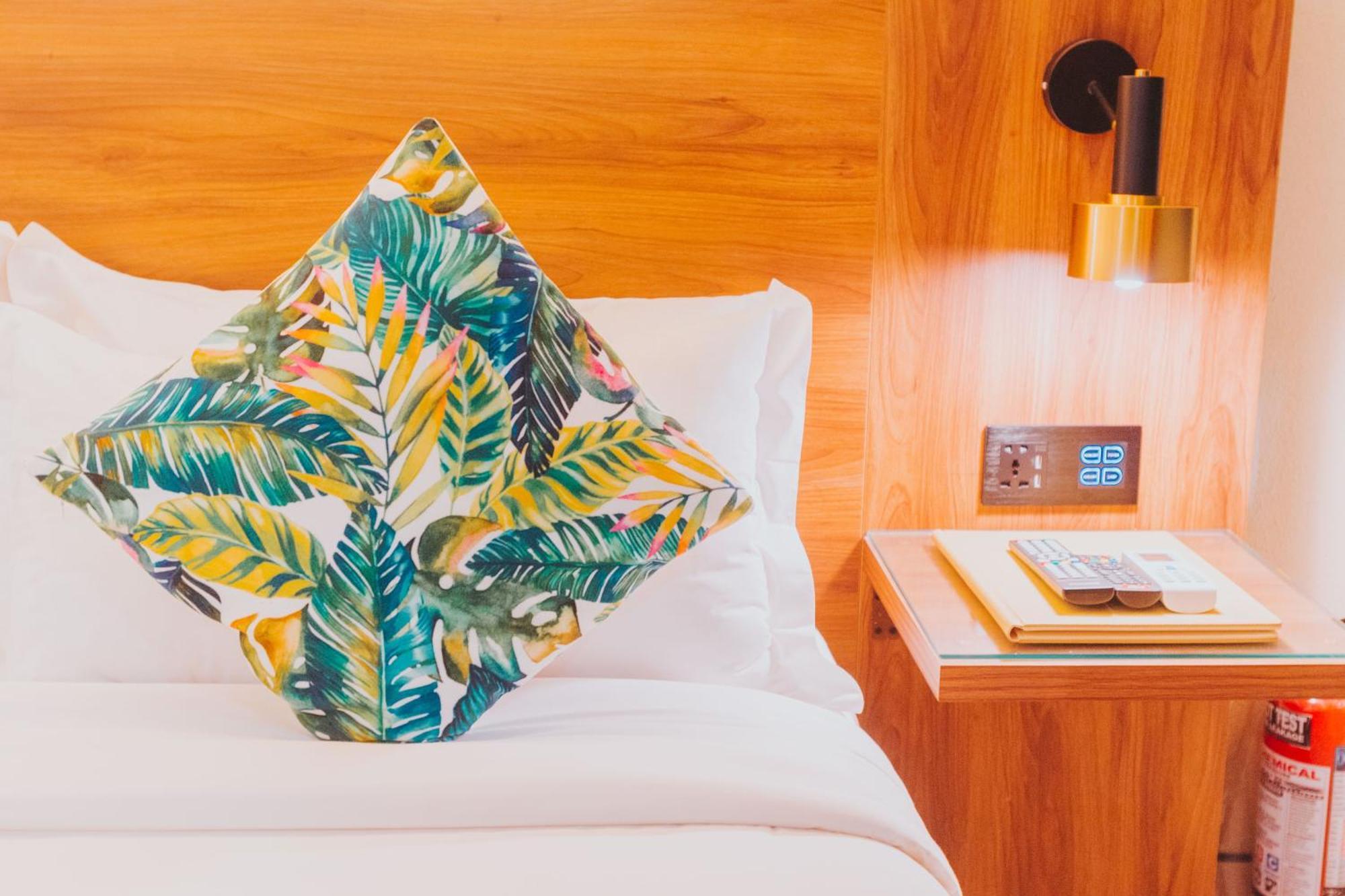 Surestay Studio By Best Western Clarkview Angeles City Екстер'єр фото